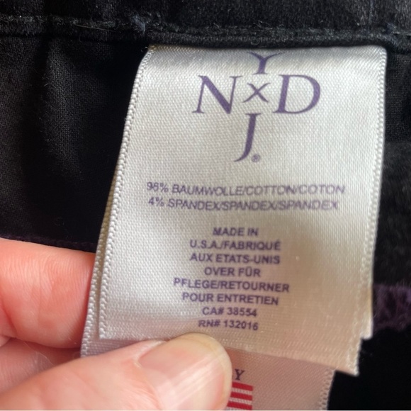 NYDJ Skinny Jeans - Black with Silver Sheen - Size 12P - Picture 9 of 13